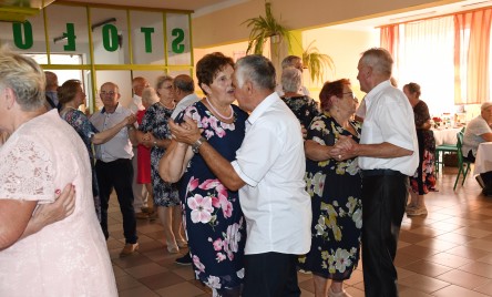 Seniorzy znów w akcji - imprezowo i... dietetycznie