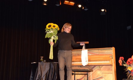 PIERWSZY KONCERT PIANISTYCZNY NA SCENIE TOK