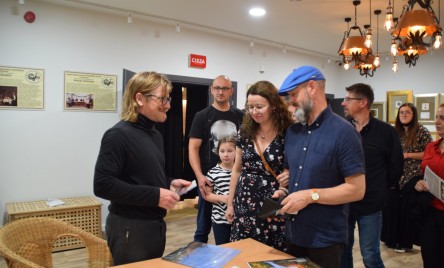 PIERWSZY KONCERT PIANISTYCZNY NA SCENIE TOK