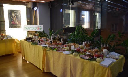 FESTIWAL TEATRÓW WIEJSKICH  ZWYKI 2021 W WARSZAWIE