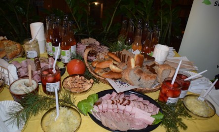 FESTIWAL TEATRÓW WIEJSKICH  ZWYKI 2021 W WARSZAWIE