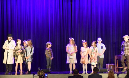 21. POWIATOWY PRZEGLĄD TEATRÓW DZIECIĘCYCH I MŁODZIEŻOWYCH