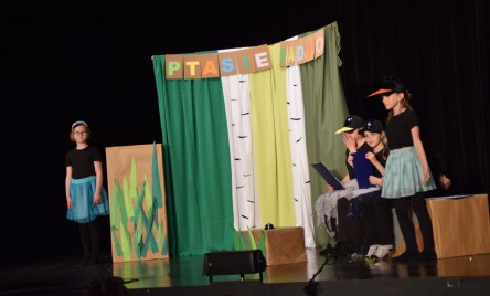 21. POWIATOWY PRZEGLĄD TEATRÓW DZIECIĘCYCH I MŁODZIEŻOWYCH