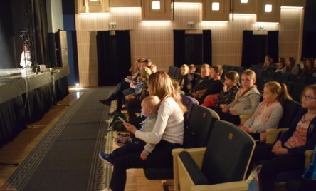 21. POWIATOWY PRZEGLĄD TEATRÓW DZIECIĘCYCH I MŁODZIEŻOWYCH