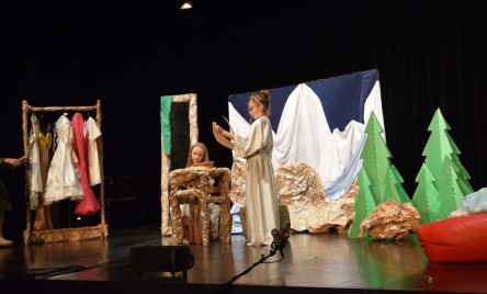 21. POWIATOWY PRZEGLĄD TEATRÓW DZIECIĘCYCH I MŁODZIEŻOWYCH