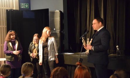 21. POWIATOWY PRZEGLĄD TEATRÓW DZIECIĘCYCH I MŁODZIEŻOWYCH