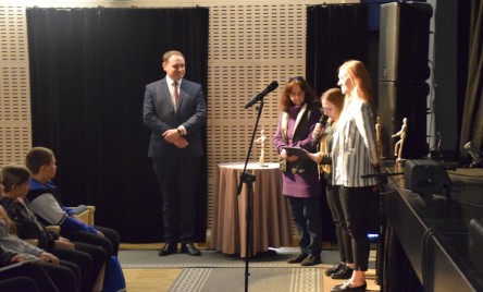 21. POWIATOWY PRZEGLĄD TEATRÓW DZIECIĘCYCH I MŁODZIEŻOWYCH