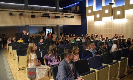 21. POWIATOWY PRZEGLĄD TEATRÓW DZIECIĘCYCH I MŁODZIEŻOWYCH