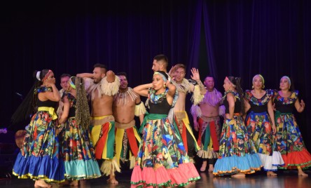 &#34;Compañía Artística y Cultural Sintana” z Bogoty na tarnogrodzkiej scenie