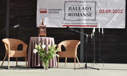 NARODOWE CZYTANIE 2022 W TARNOGRODZIE