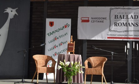 NARODOWE CZYTANIE 2022 W TARNOGRODZIE