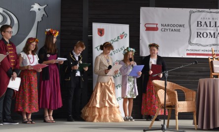 NARODOWE CZYTANIE 2022 W TARNOGRODZIE