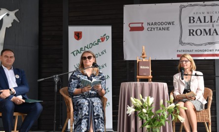 NARODOWE CZYTANIE 2022 W TARNOGRODZIE