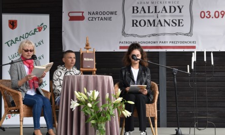 NARODOWE CZYTANIE 2022 W TARNOGRODZIE