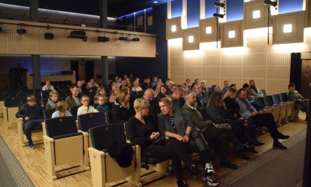 Henry No Hurry na scenie TOK