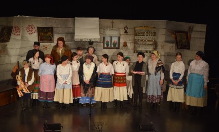 Ludowy kalejdoskop na tarnogrodzkiej scenie