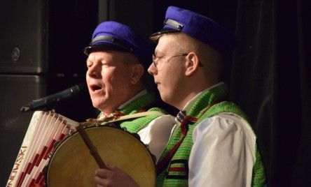 Ludowy kalejdoskop na tarnogrodzkiej scenie