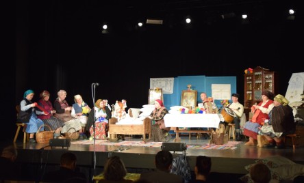 Ludowy kalejdoskop na tarnogrodzkiej scenie