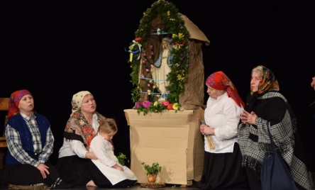 Ludowy kalejdoskop na tarnogrodzkiej scenie