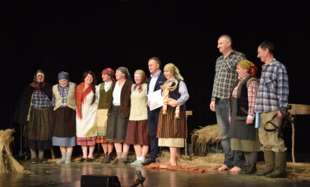 Ludowy kalejdoskop na tarnogrodzkiej scenie