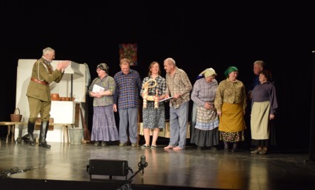 Ludowy kalejdoskop na tarnogrodzkiej scenie