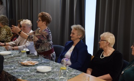 DZIEŃ KOBIET W TARNOGRODZKIM KLUBIE SENIORA