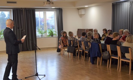 DZIEŃ KOBIET W TARNOGRODZKIM KLUBIE SENIORA