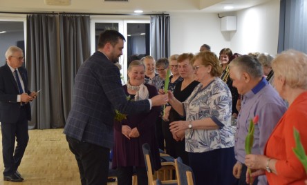 DZIEŃ KOBIET W TARNOGRODZKIM KLUBIE SENIORA