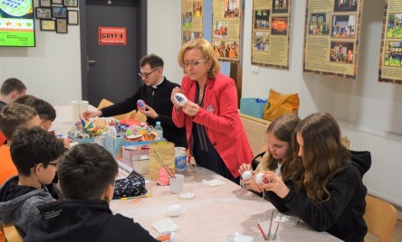 W Tarnogrodzie przygotowania do świąt - XVII Regionalne Warsztaty Zdobienia Pisanek