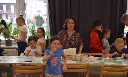 W Tarnogrodzie przygotowania do świąt - XVII Regionalne Warsztaty Zdobienia Pisanek
