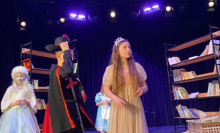 Wiosennie i teatralnie na scenie 