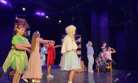 Wiosennie i teatralnie na scenie 