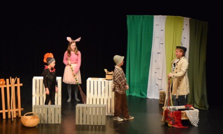 Powiatowe święto teatrów dziecięcych i młodzieżowych