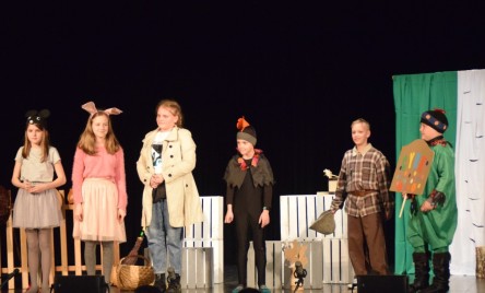 Powiatowe święto teatrów dziecięcych i młodzieżowych