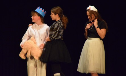 Powiatowe święto teatrów dziecięcych i młodzieżowych