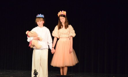 Powiatowe święto teatrów dziecięcych i młodzieżowych