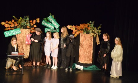 Powiatowe święto teatrów dziecięcych i młodzieżowych