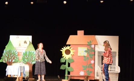 Powiatowe święto teatrów dziecięcych i młodzieżowych