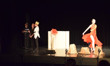 Powiatowe święto teatrów dziecięcych i młodzieżowych
