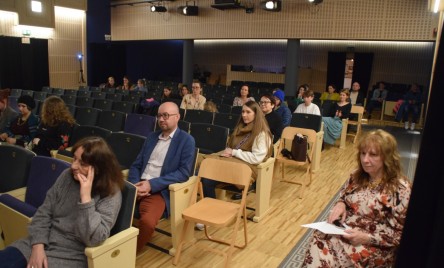Powiatowe święto teatrów dziecięcych i młodzieżowych
