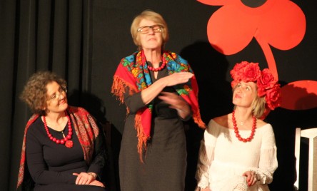 ROZWAŻANIA AMATORSKIEGO TEATRU ROZMAITOSCI Z OPATOWA