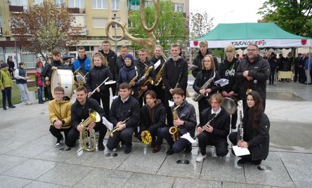 Obchody 232. rocznicy Uchwalenia Konstytucji 3 maja oraz II Tarnogrodzki Piknik Historyczny