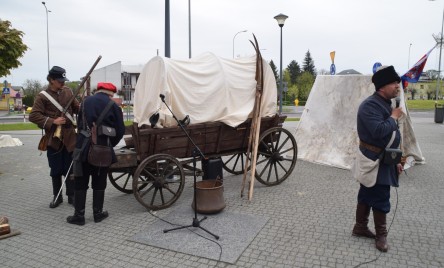 Obchody 232. rocznicy Uchwalenia Konstytucji 3 maja oraz II Tarnogrodzki Piknik Historyczny
