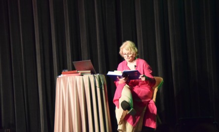 Dominika Ostałowska na tarnogrodzkiej scenie
