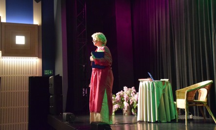 Dominika Ostałowska na tarnogrodzkiej scenie