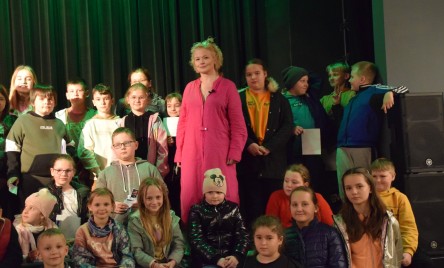 Dominika Ostałowska na tarnogrodzkiej scenie