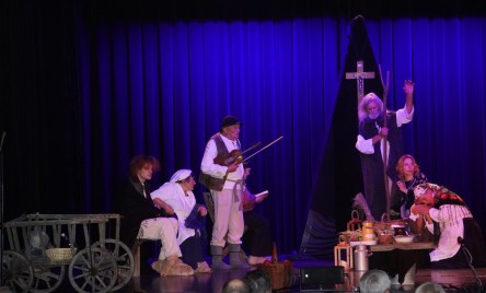 Grupa Teatralna WRZĄSOWICE z Wrząsowic (pow. krakowski, woj. małopolskie) Adam Mickiewicz &#34;Dziady cz. II&#34;