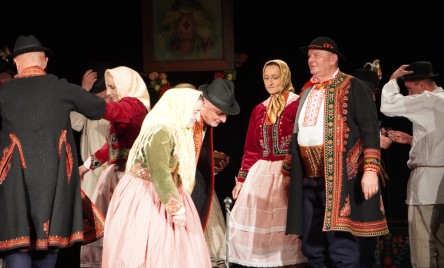 Regionalny Zespół PODEGRODZIE  z Podegrodzia (pow. nowosądecki, woj. małopolskie) &#34;Zmówiny&#34;
