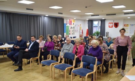 TARNOGRODZKIE PRZEDSZKOLAKI DLA TARNOGRODZKICH SENIORÓW