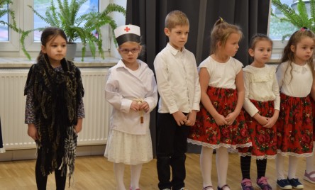 TARNOGRODZKIE PRZEDSZKOLAKI DLA TARNOGRODZKICH SENIORÓW